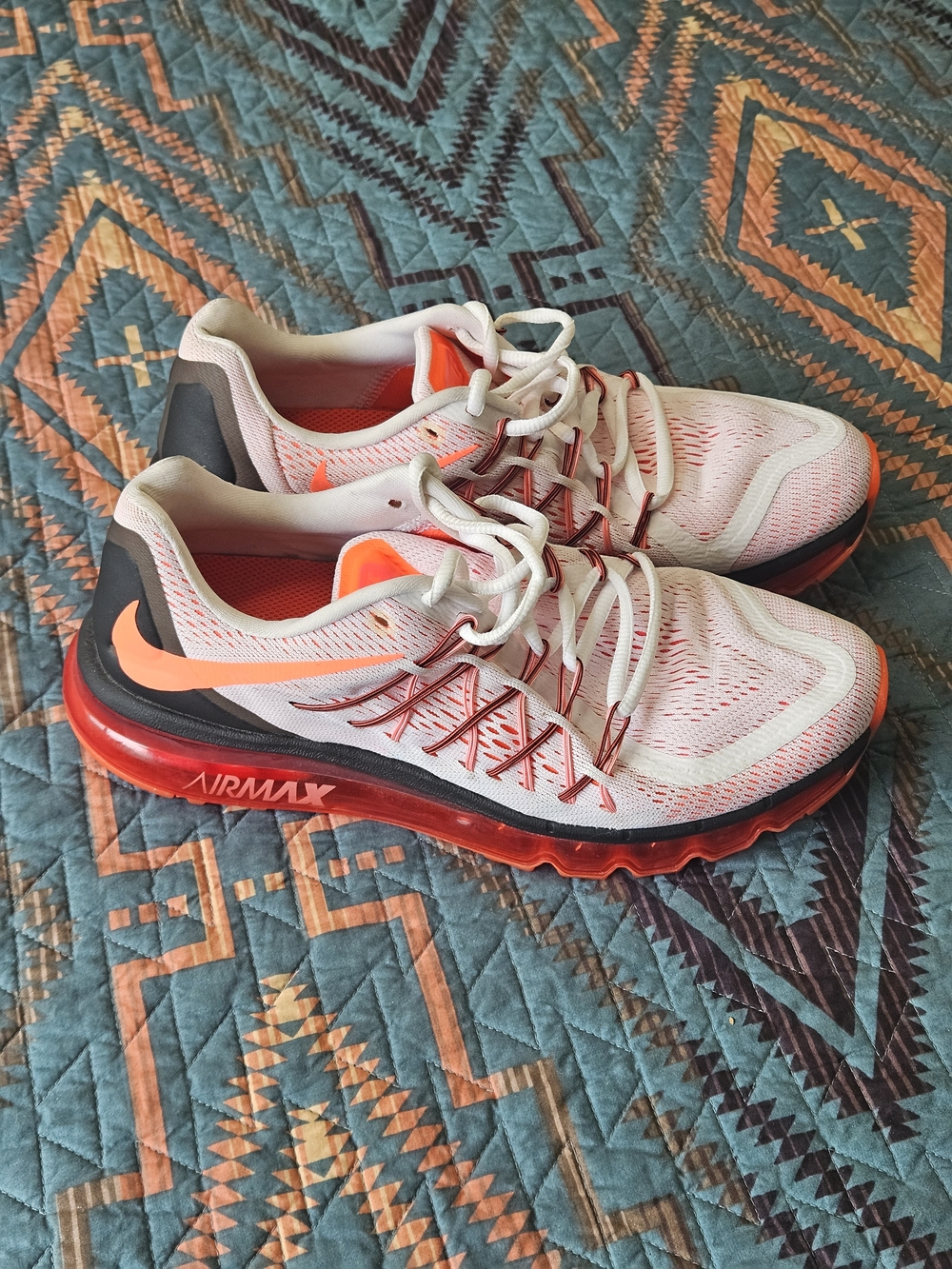 Nike Air Max White & Coral‎ Running Sneakers